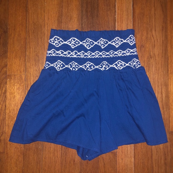 Zara Blue Aztec High Waisted Stretchy Shorts - Picture 1 of 4